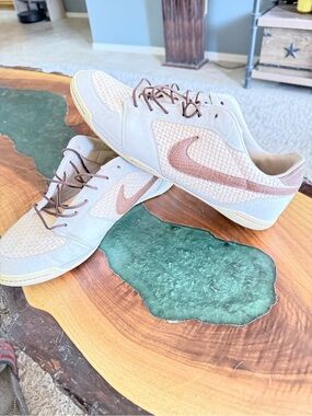 Vintage CRAZY RARE Womens Woven Rattan Low Top Sneakers 315109-121 SZ 11